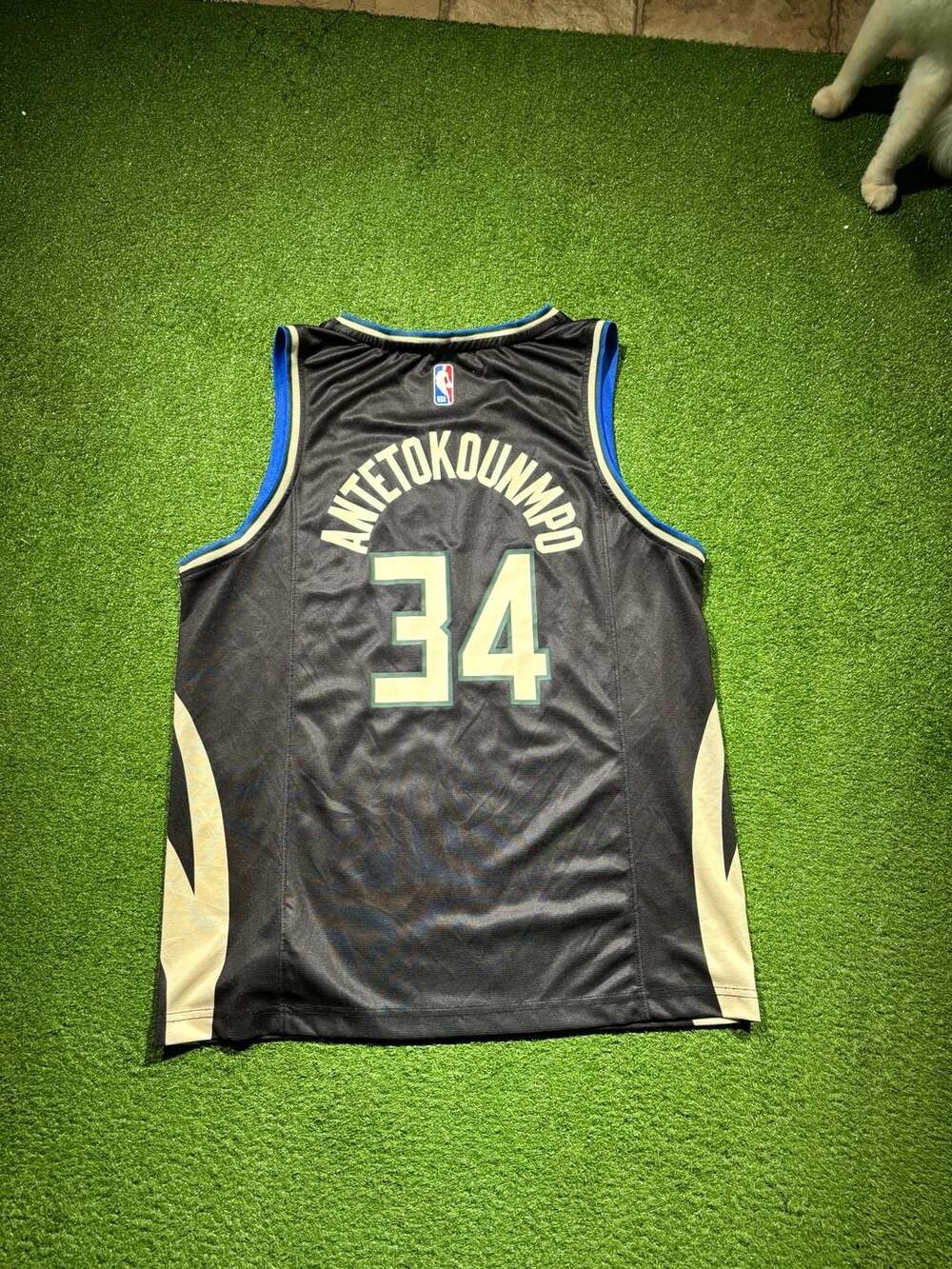 Fanatics Milwaukee Bucks Giannis Antetokounmpo 34 Jersey Size M